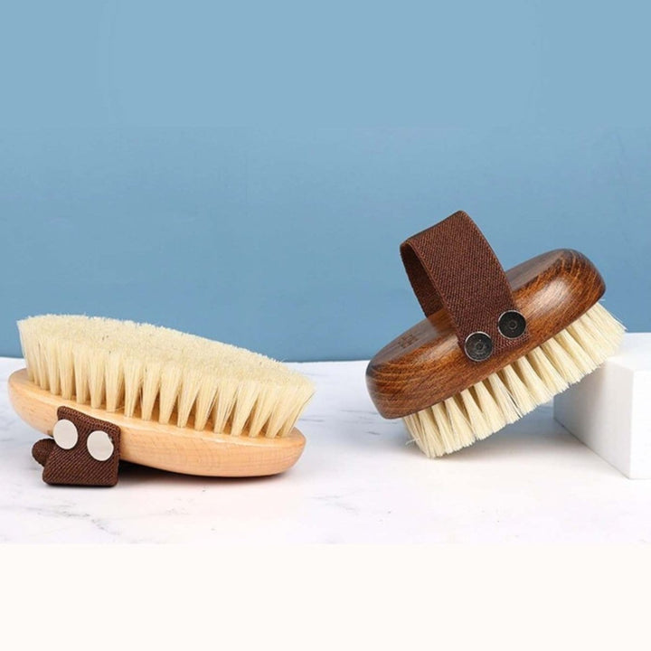 OakShine™ Bristle Brush - Dog Brush - EliteTrim Grooming